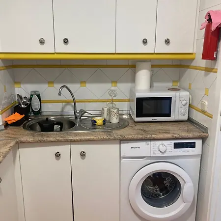 Holidays Apartment *